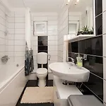 Domy Apartment *