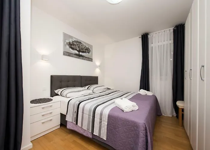 Domy Apartment Daire