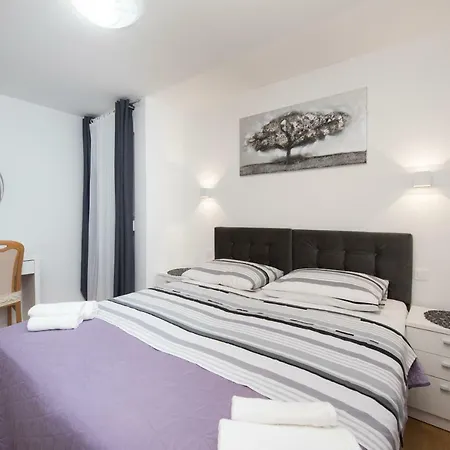Domy Apartment Apartman *